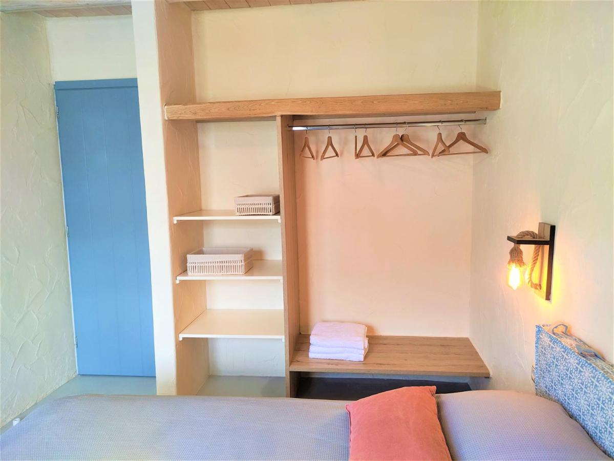 Mosaic Suites Drios Luaran gambar
