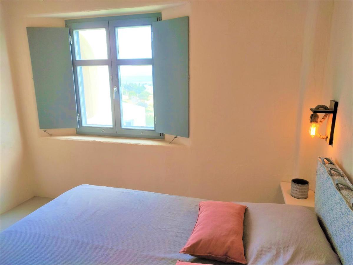 Mosaic Suites Drios Luaran gambar