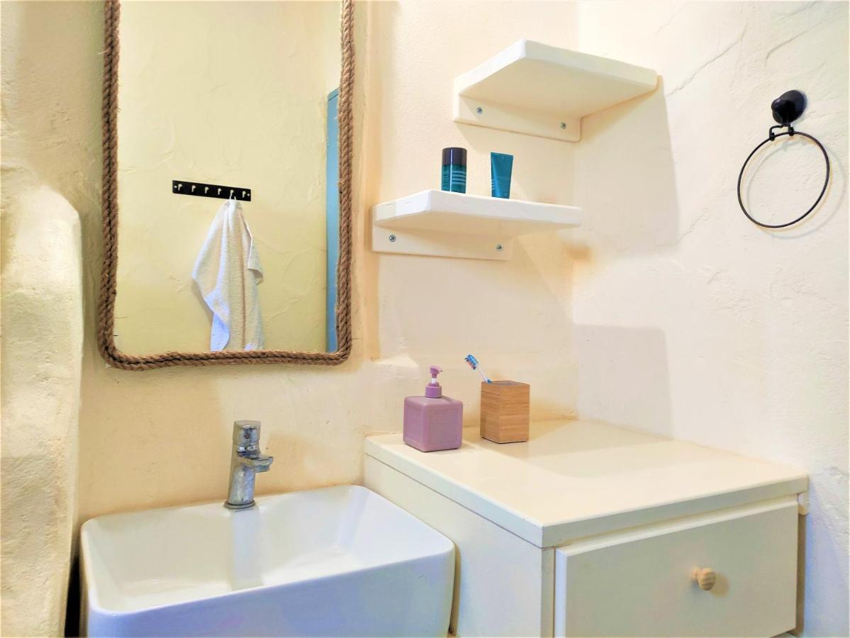 Mosaic Suites Drios Luaran gambar