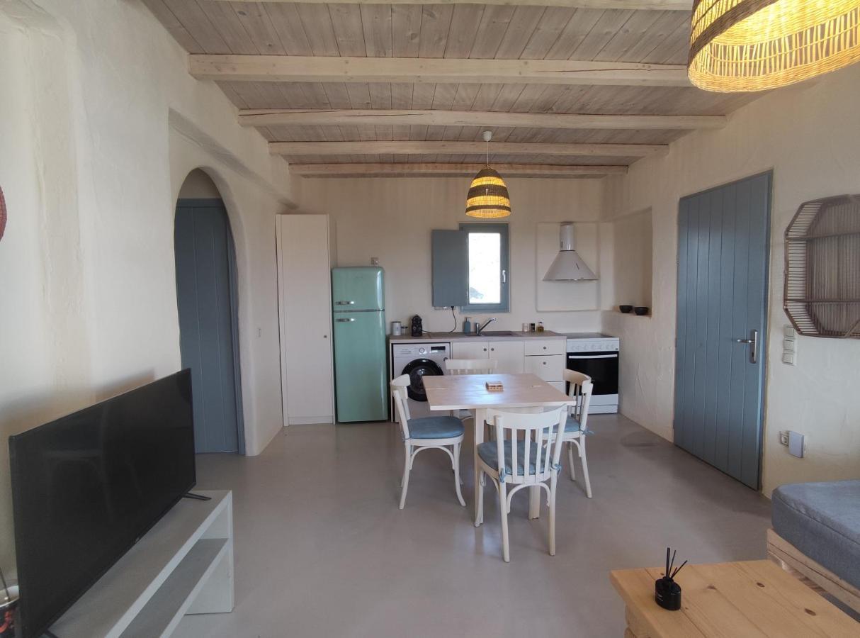 Mosaic Suites Drios Luaran gambar