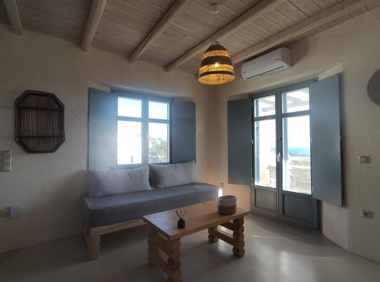 Mosaic Suites Drios Luaran gambar